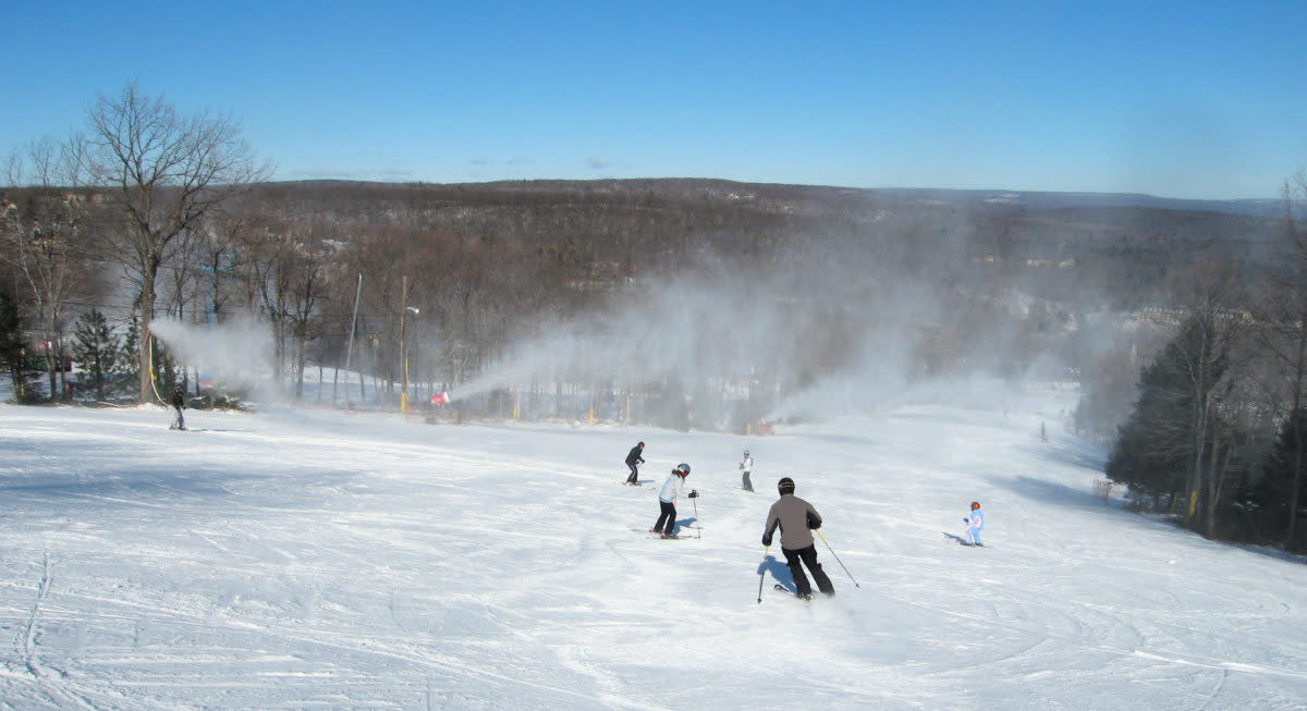 snowmaking snow gun