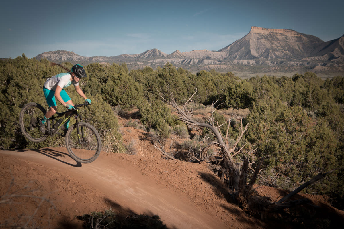 femal mountain biking