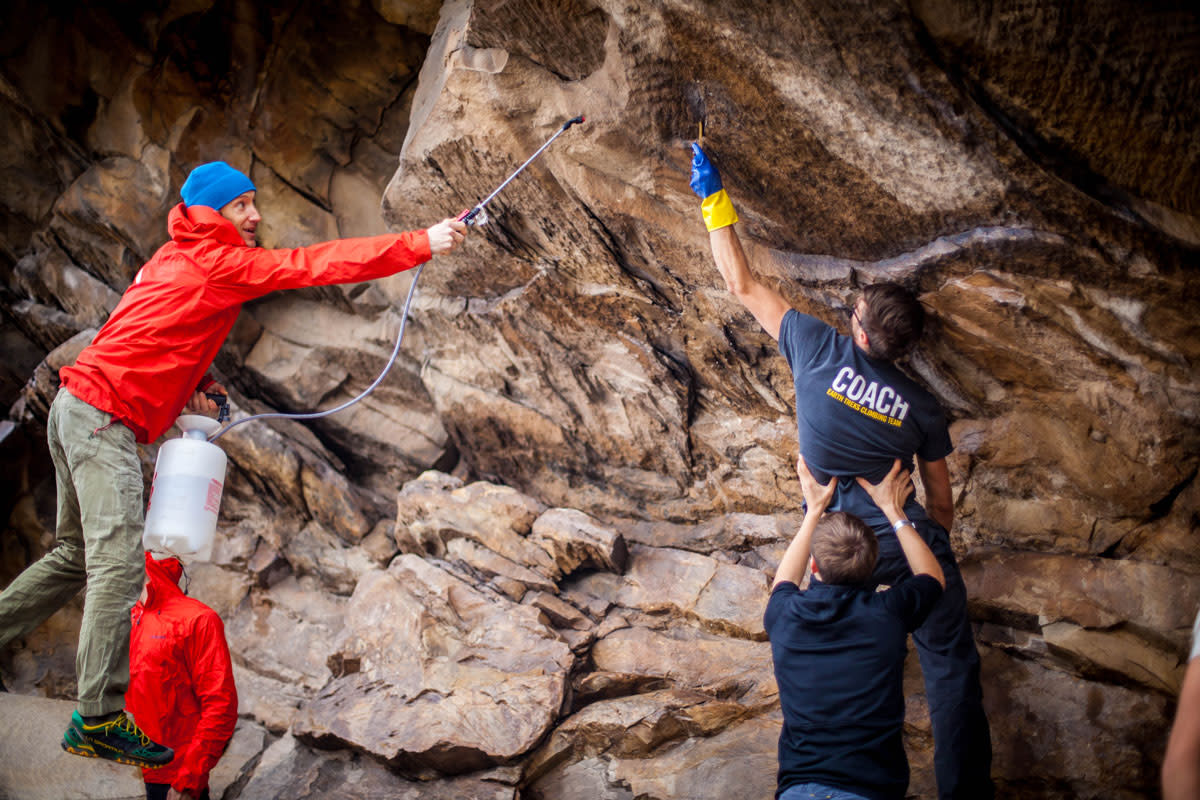 A Guide to Outdoor Rock Climbing Etiquette, According to an Expert