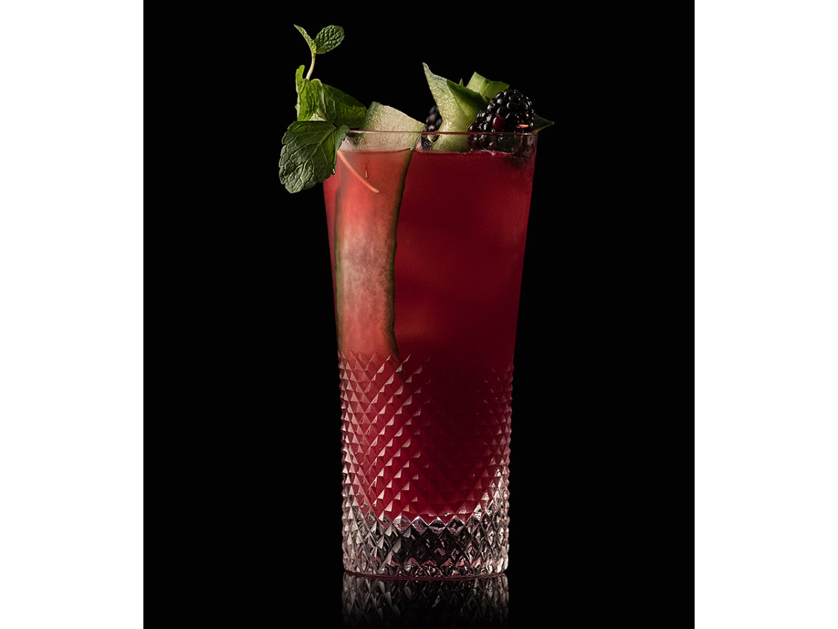 Boozy Berry Tea