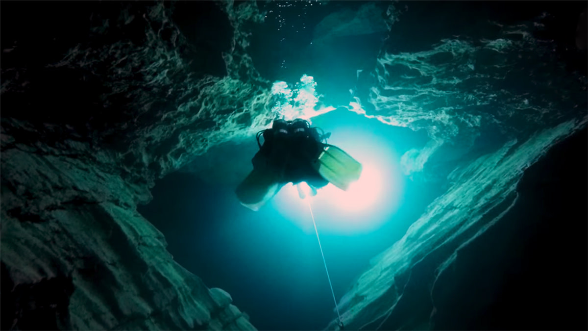 BudapestCaveDiving