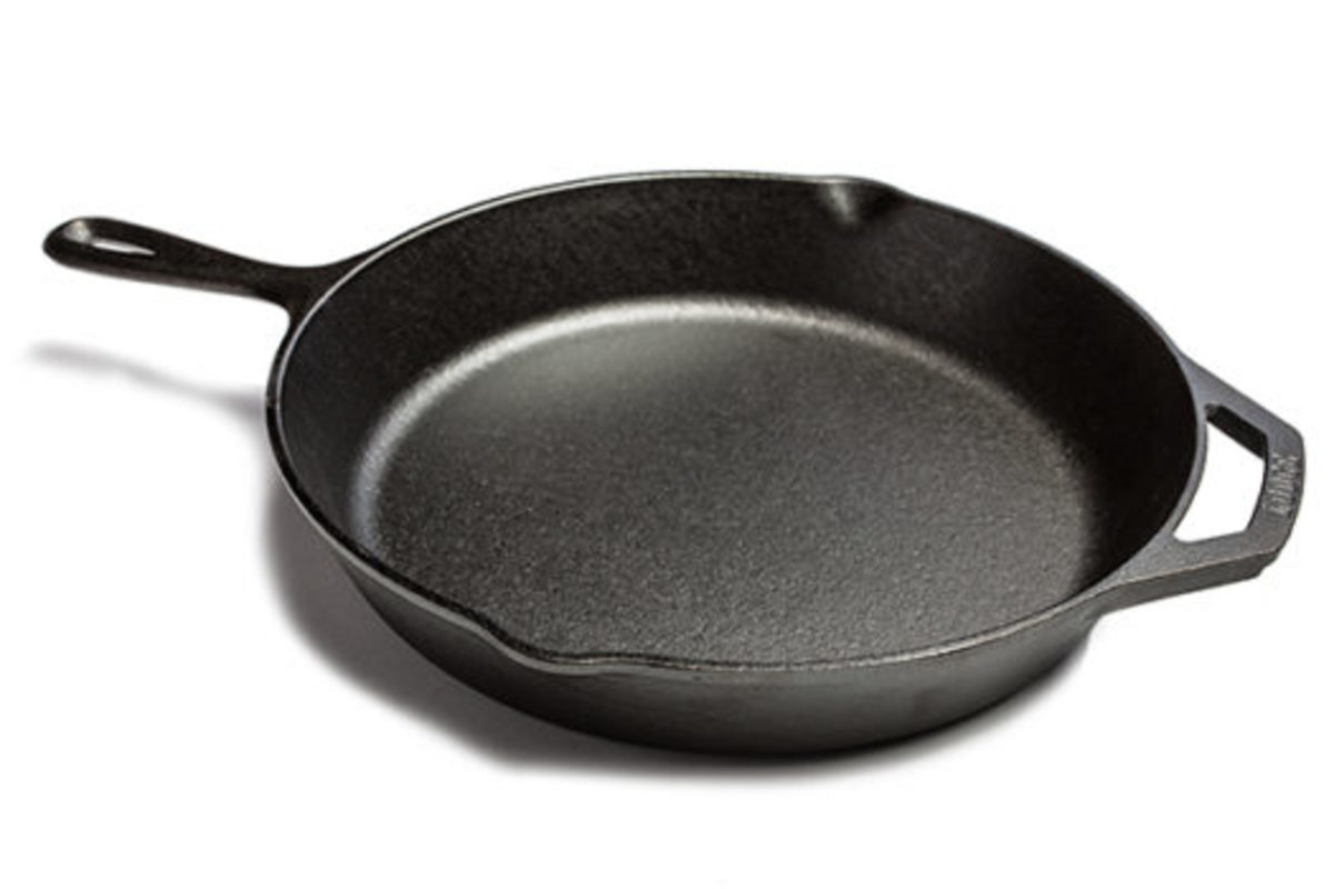 Lodge Cast Iron Kayak Fish Mag