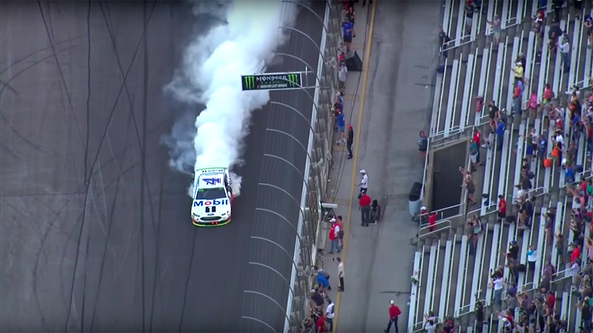 KevinHarvickBurnout
