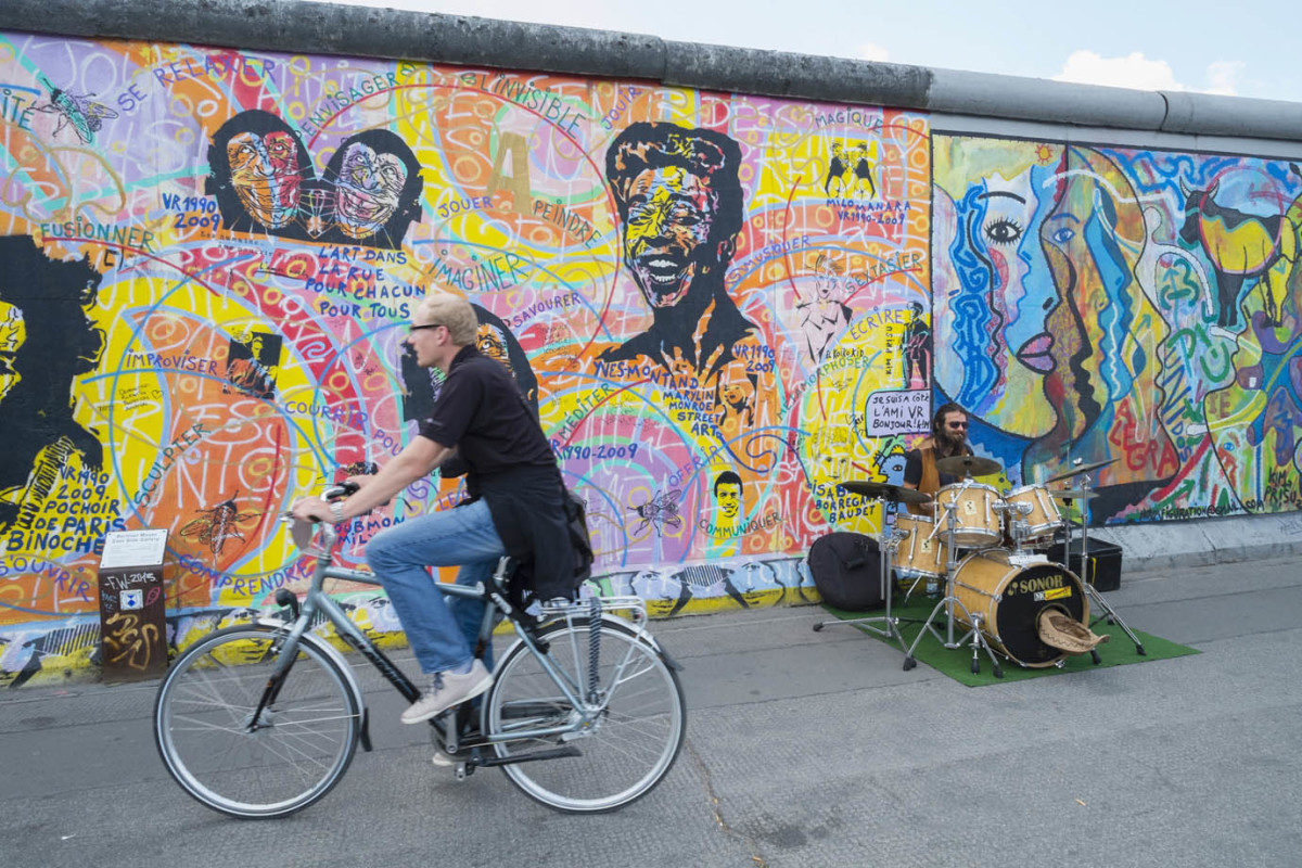 Berlin Travel Guide: East Side Gallery