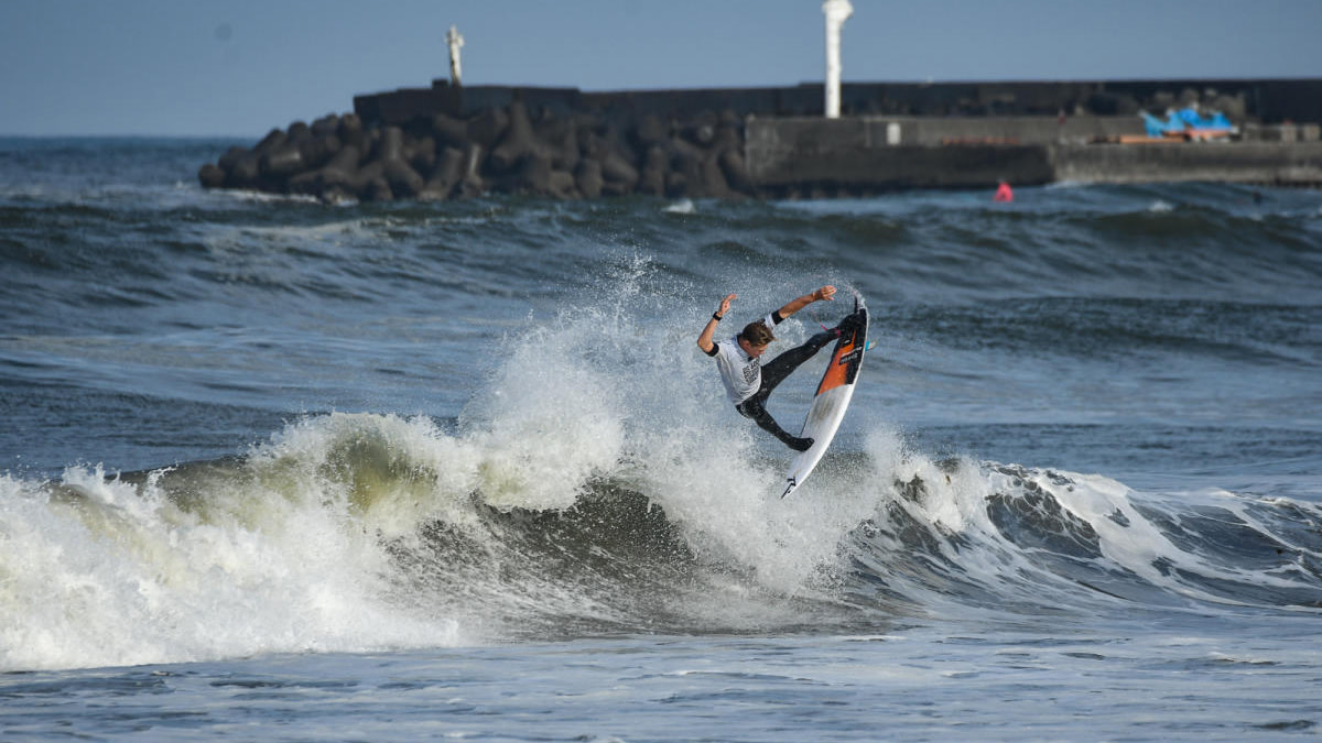 ChibaSurfing