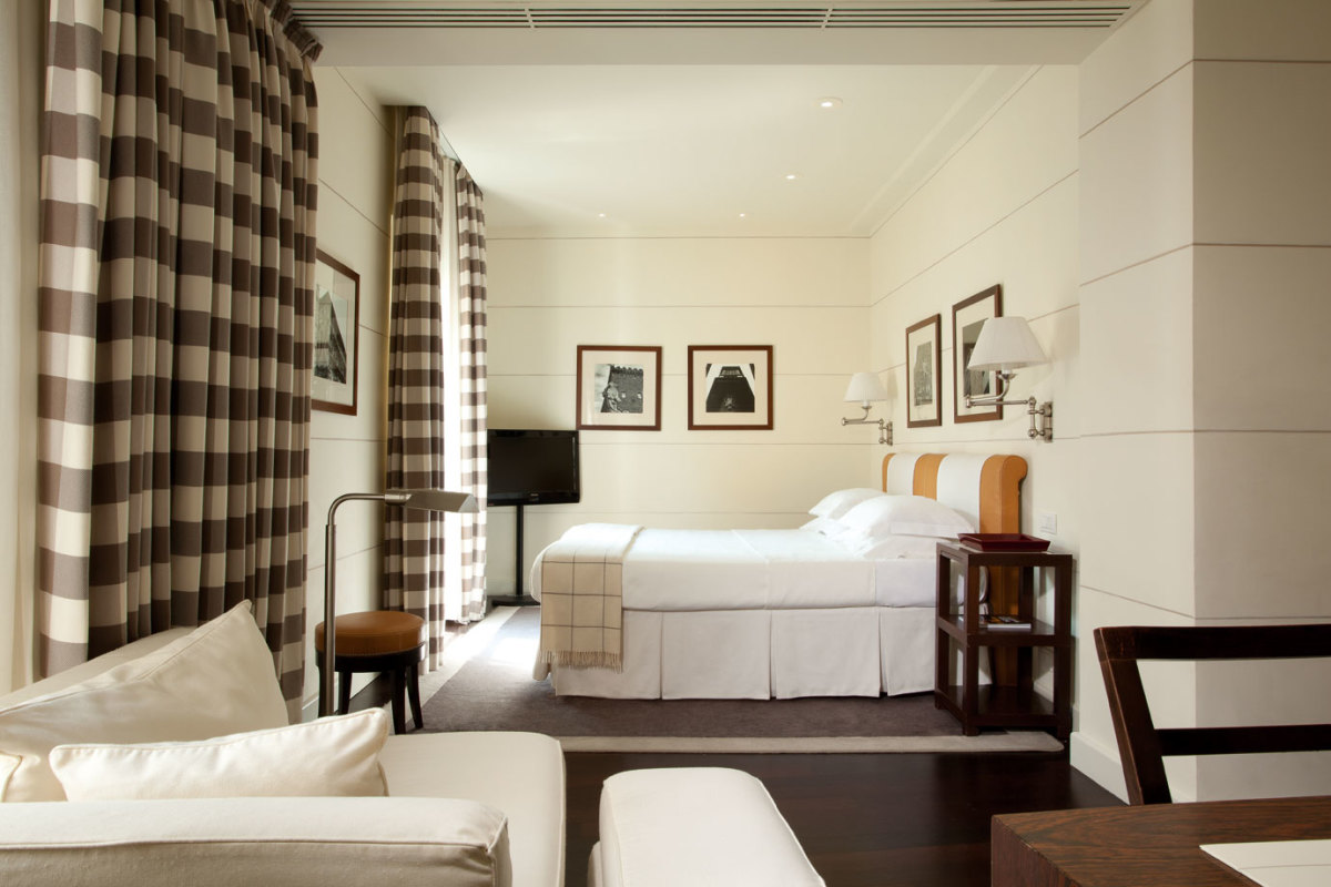 The Lungarno Collection: GALLERY Hotel Art