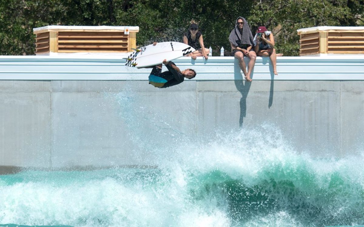 usa surfing wave pool