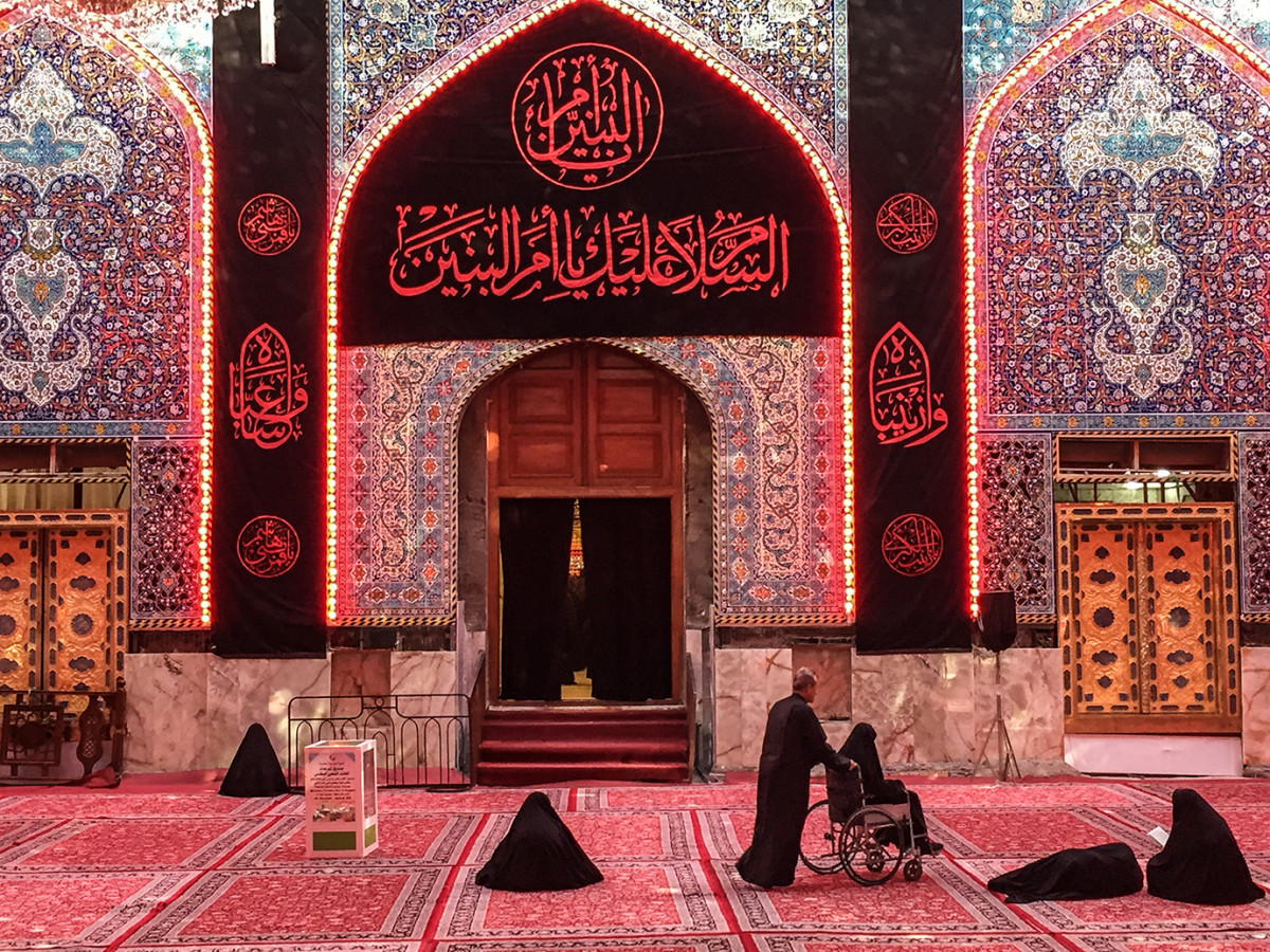 Karbala's Holy Shrine of Imam of Al-Husayn ibn Ali