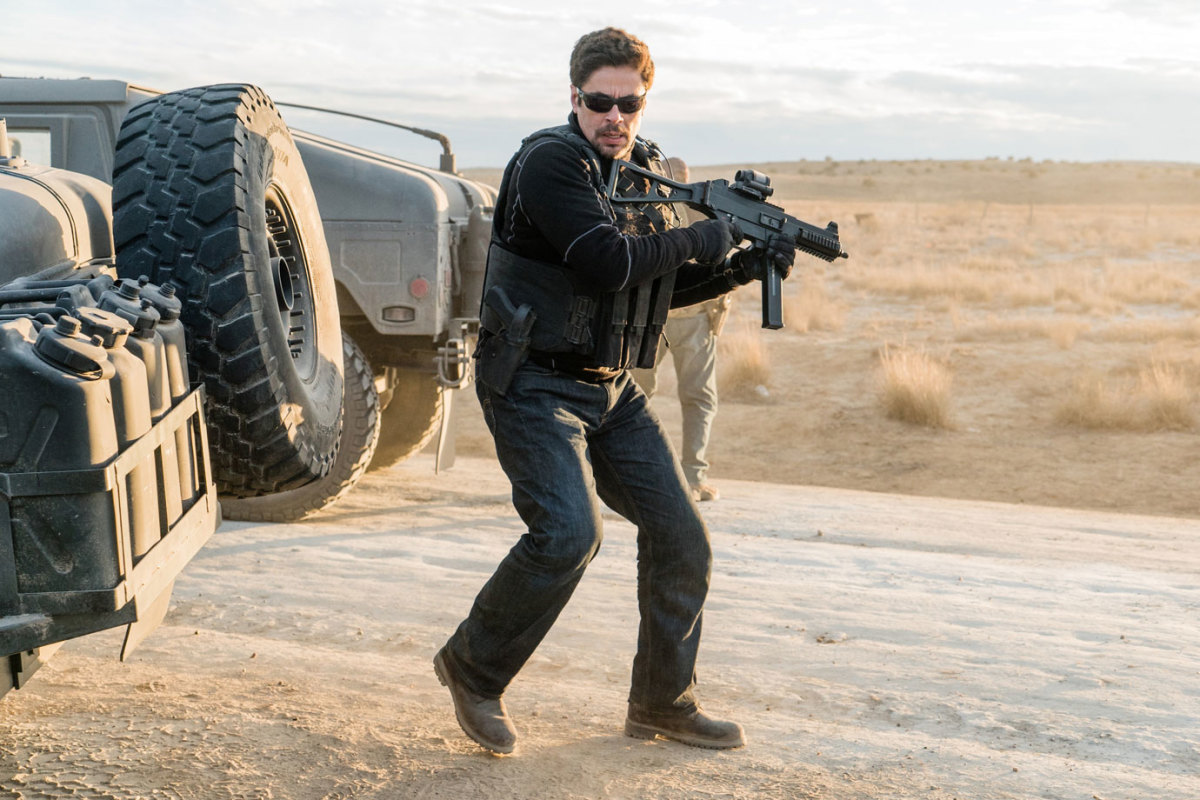 Caravan attack in 'Sicario'