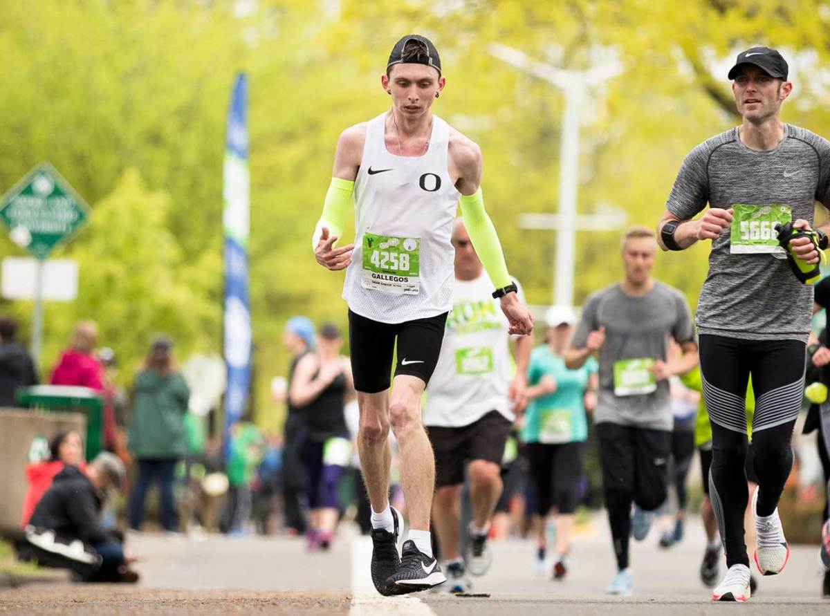 Justin Gallegos running half-marathon on Eugene, OR