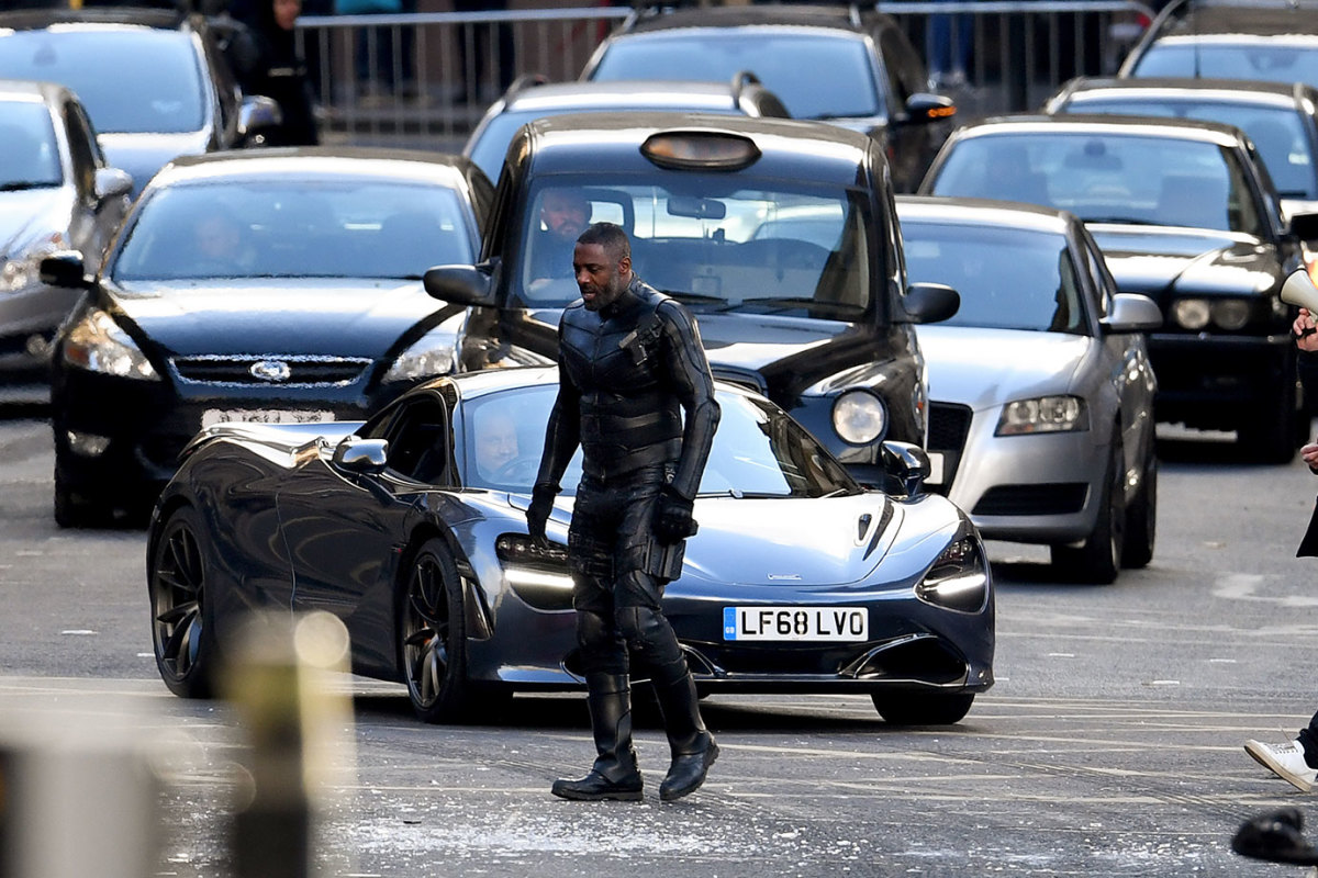Idris Elba on set in George Square as filming of Fast and the Furious spinoff continues on October 26, 2018 in Glasgow, Scotland. The Universal Pictures film stars Jason Statham, Dwayne Johnson and Idris Elba and has a crew of 200 working on it in the city until the 29th of October. (Photo by Jeff J Mitchell/Getty Images)