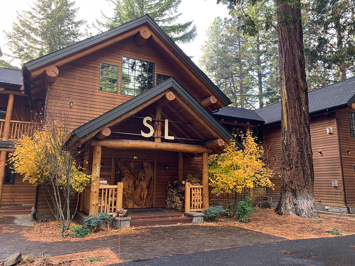 Checking In Suttle Lodge 
