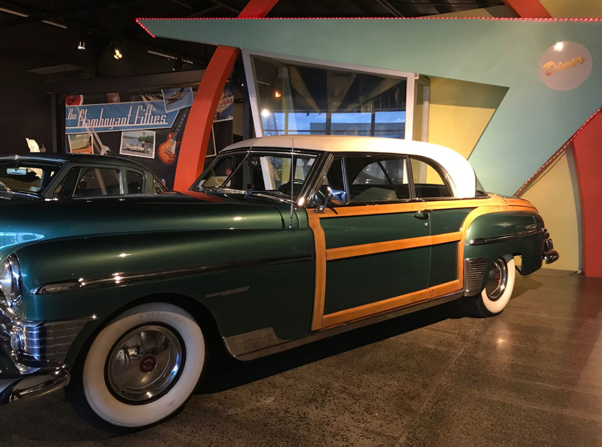 National WOW Museum & Nelson Classic Car Collection