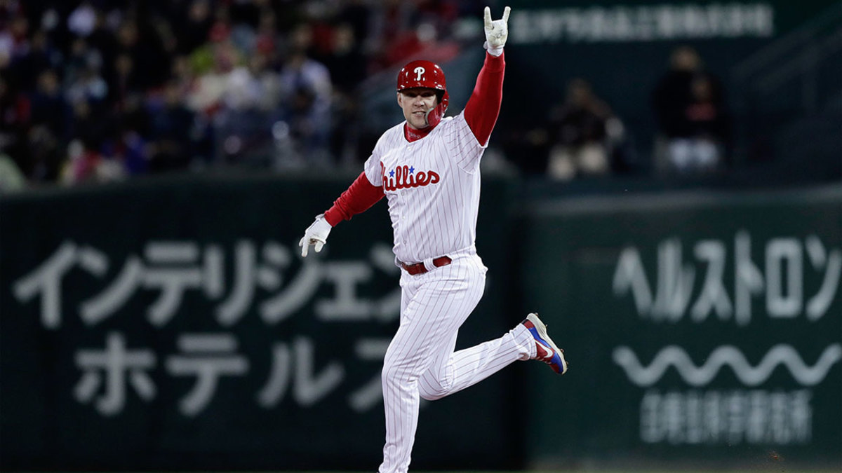 Rhys Hoskins in Japan