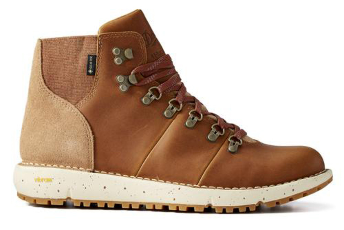 Danner X Huckberry Vertigo 917 Goldrush 