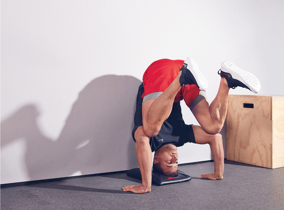 Handstand Pushup - Tripod