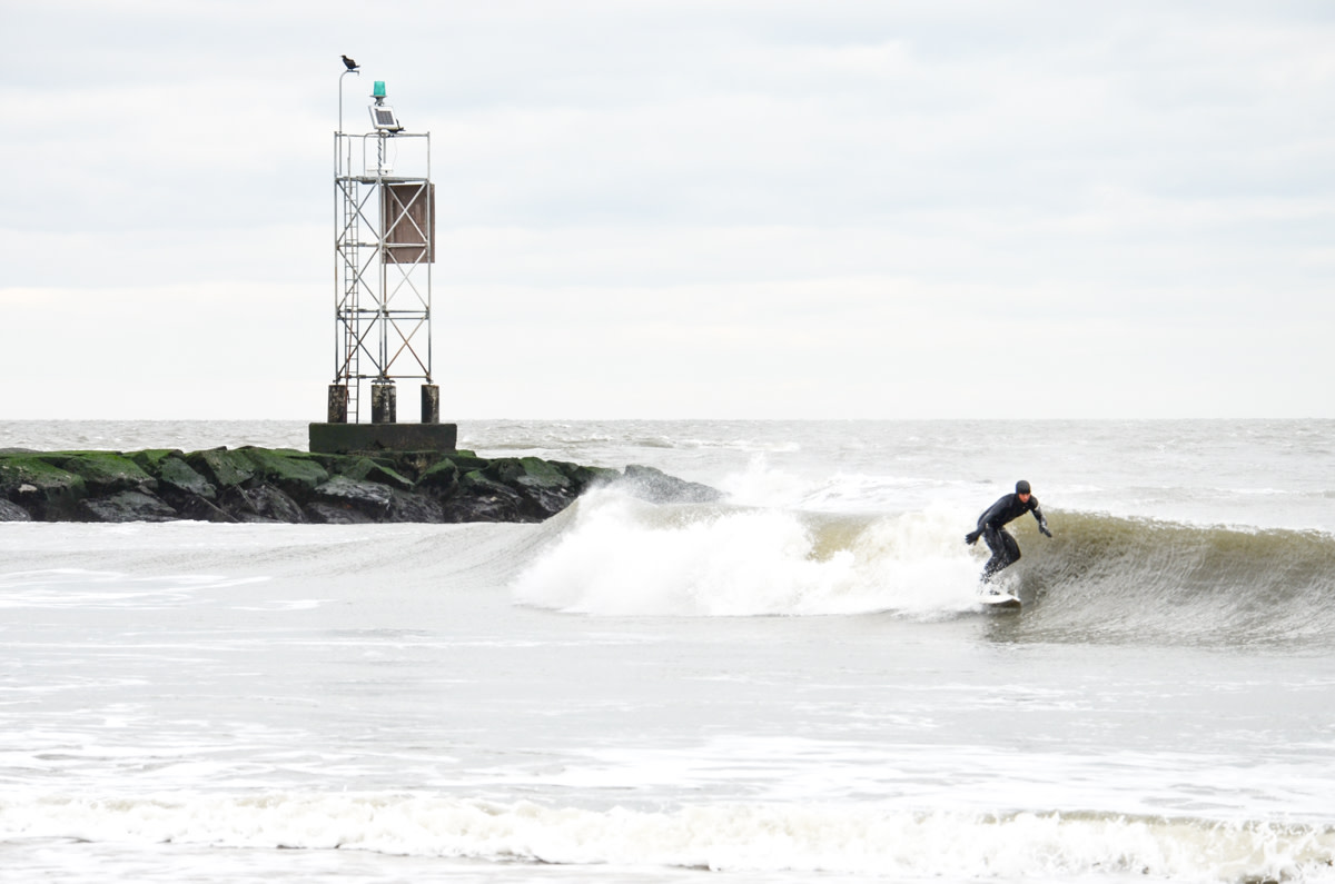 photo of a surfer in Delaware.