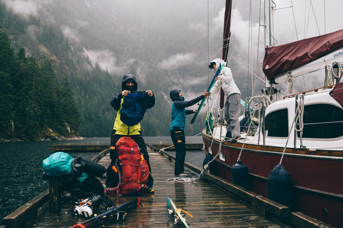 Unloading the boat