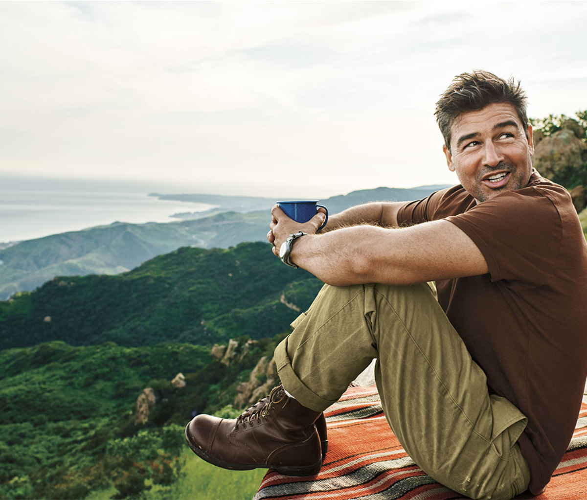 How to Get Kyle Chandler’s Hairstyle: The Kind of Hair You Need.