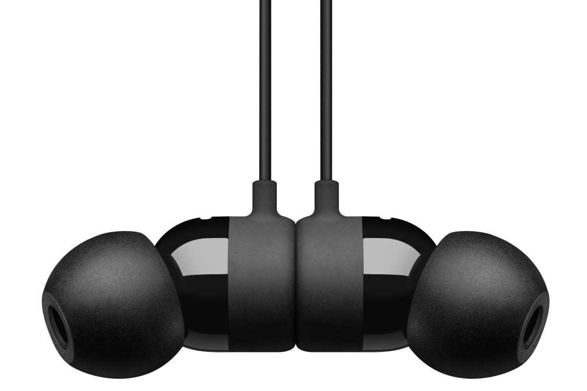 earphones