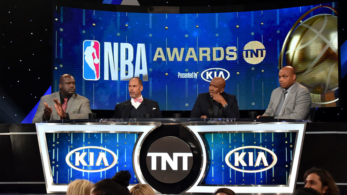 SANTA MONICA, CA - JUNE 25: (L-R) Shaquille O'Neal, Ernie Johnson Jr., Kenny Smith, and Charles Barkley speak onstage at the 2018 NBA Awards at Barkar Hangar on June 25, 2018 in Santa Monica, California. (Photo by Kevin Mazur/Getty Images for Turner Sports)