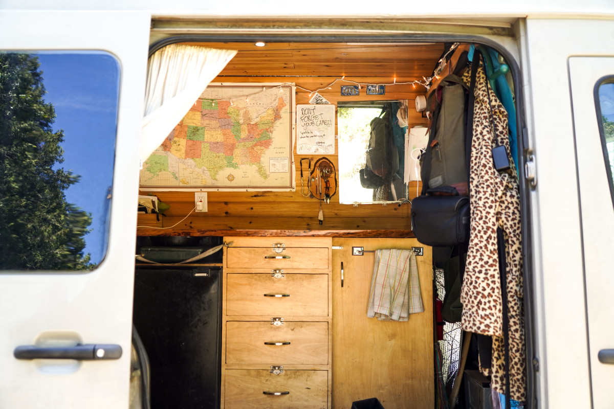 Van Tour Kaya Lindsay Dodge Sprinter Van