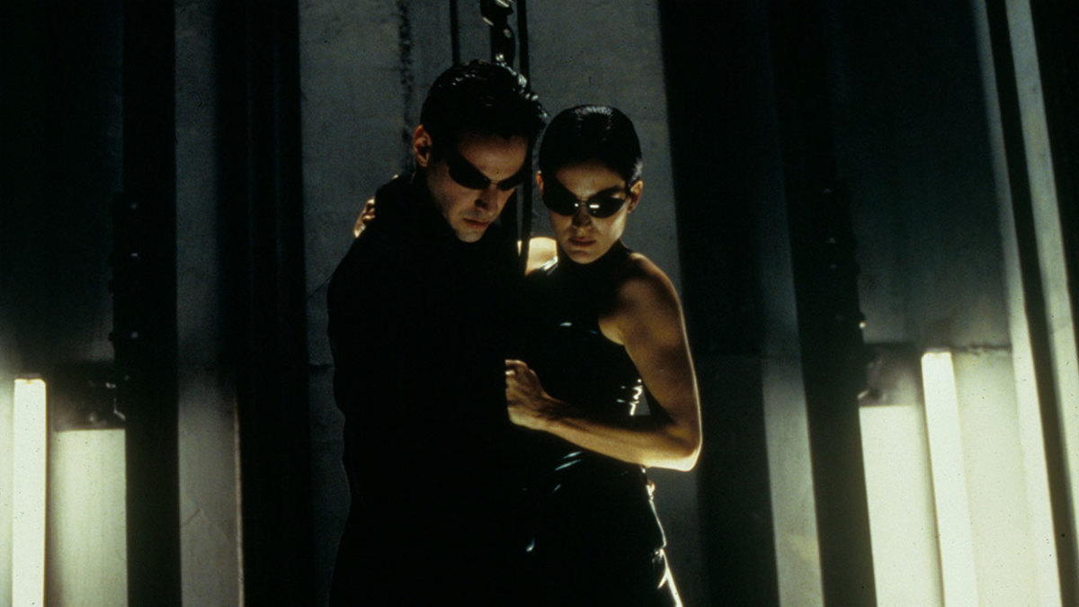 Matrix 4 - Film and Television The Matrix, Keanu Reeves, Carrie-anne Moss 1999