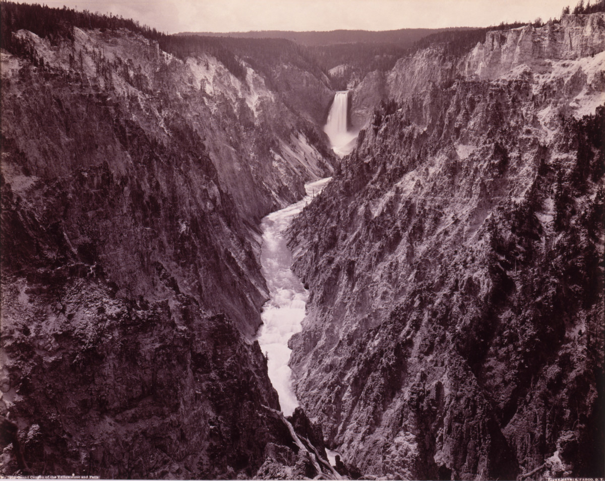 Yellowstone falls