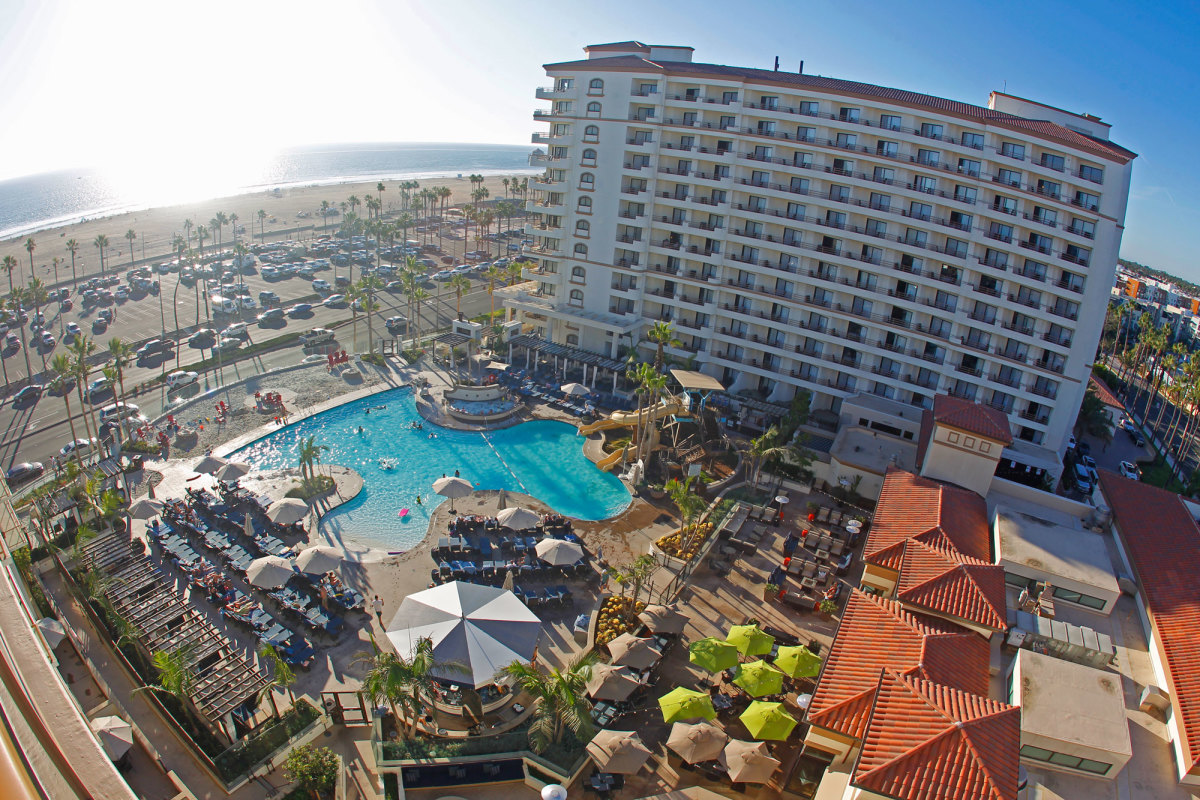 visit huntington beach
