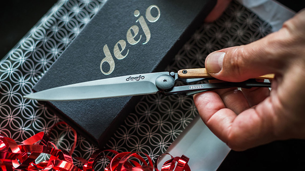 Deejo