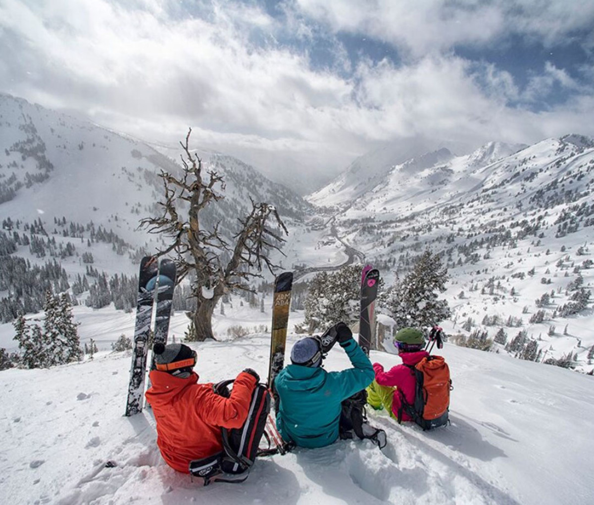 Alta, UT, skiing scene