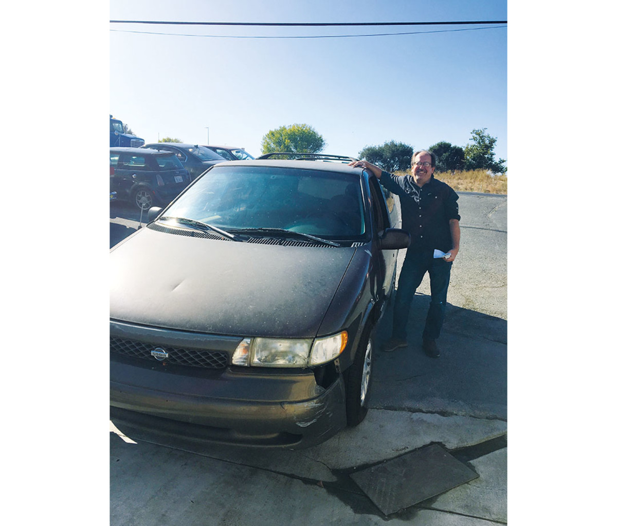 The author bids farewell to his beloved 1996 Nissan Quest.