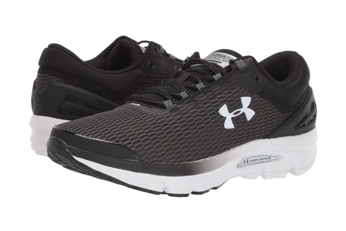 Under Armour Charged Intake 3's