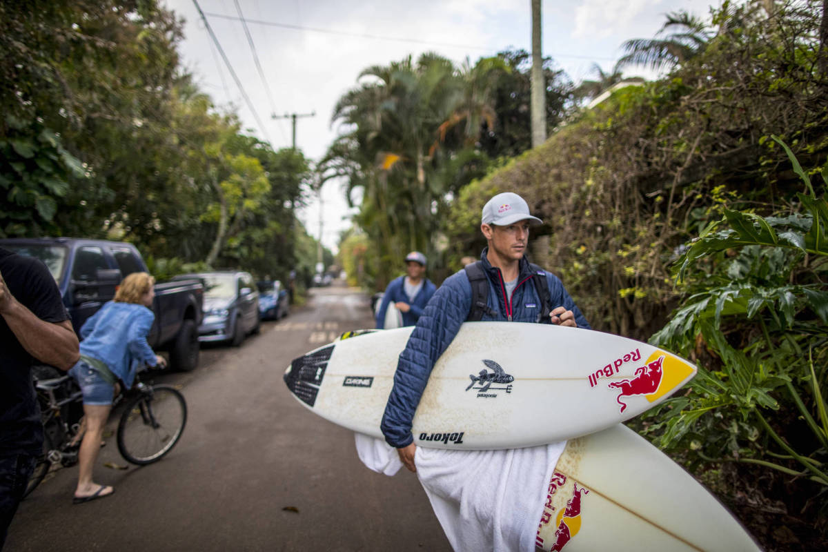 Ian Walsh red bull pipe