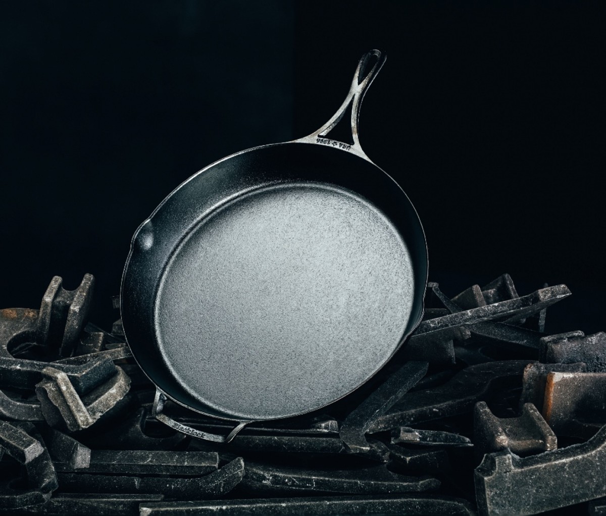 Blacklock *10* 14.5 Inch Triple Seasoned Cast Iron Skillet