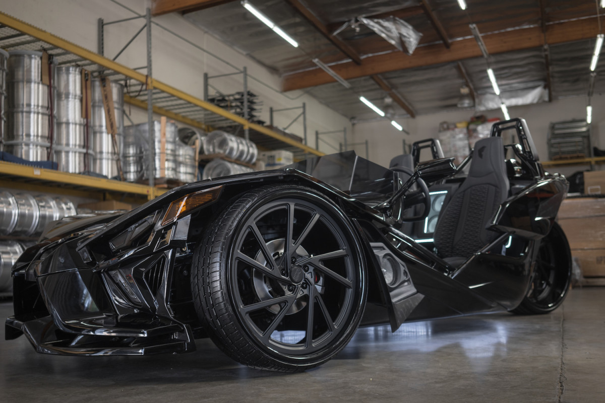 When it comes to rims––the bigger, the better.