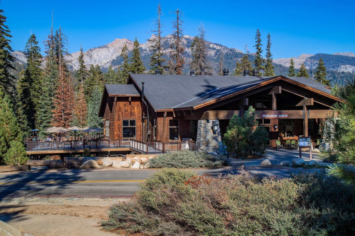 Wuksachi Lodge Sequoia