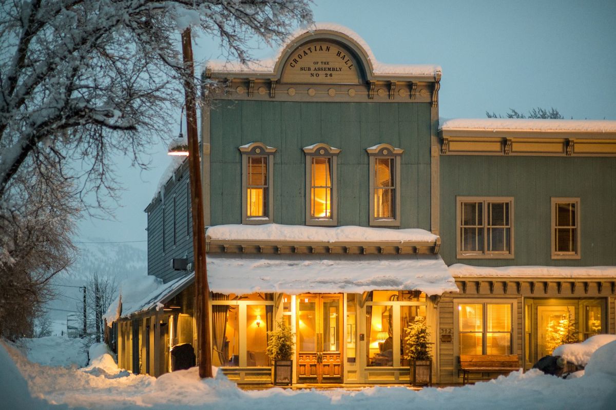 Scarp Ridge Lodge in Crested Butte