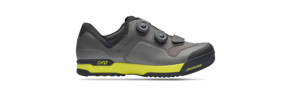 specialized clipless road cycling shoe