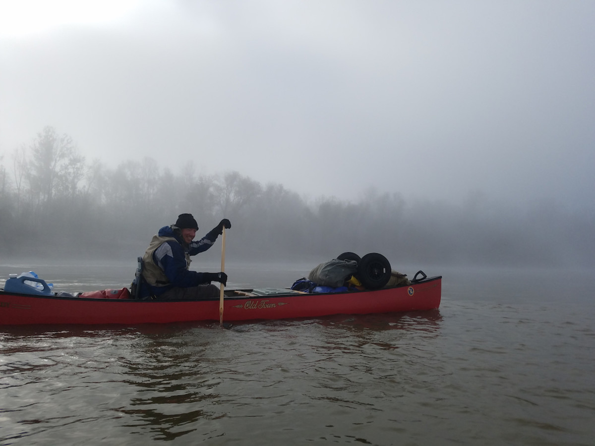 neal moore Paddling the Lower Mississippi near Natchez, Miss