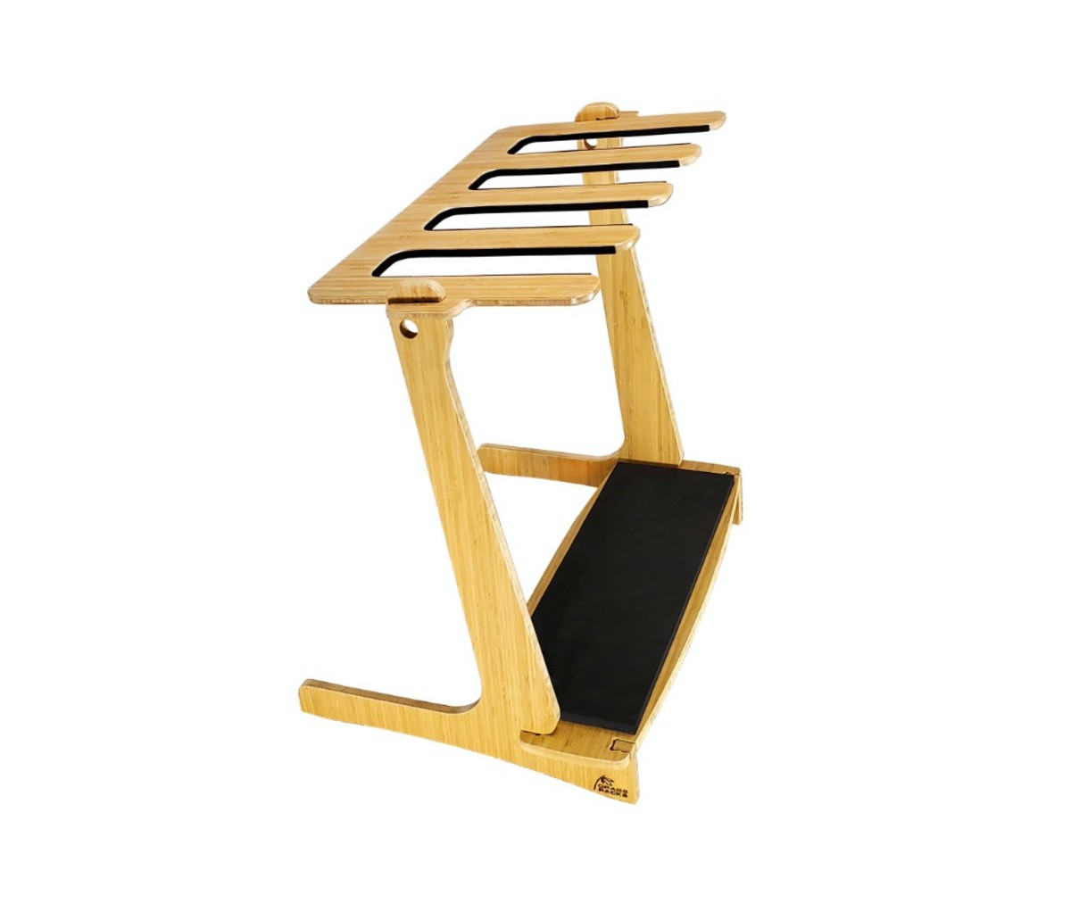 Indoor freestanding lawn clapboard storage equipment storage