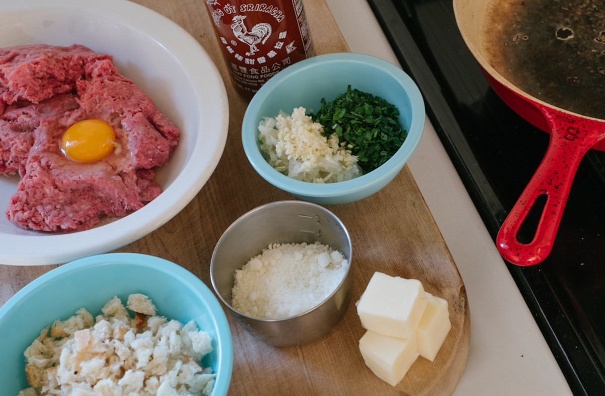 sriracha meatballs