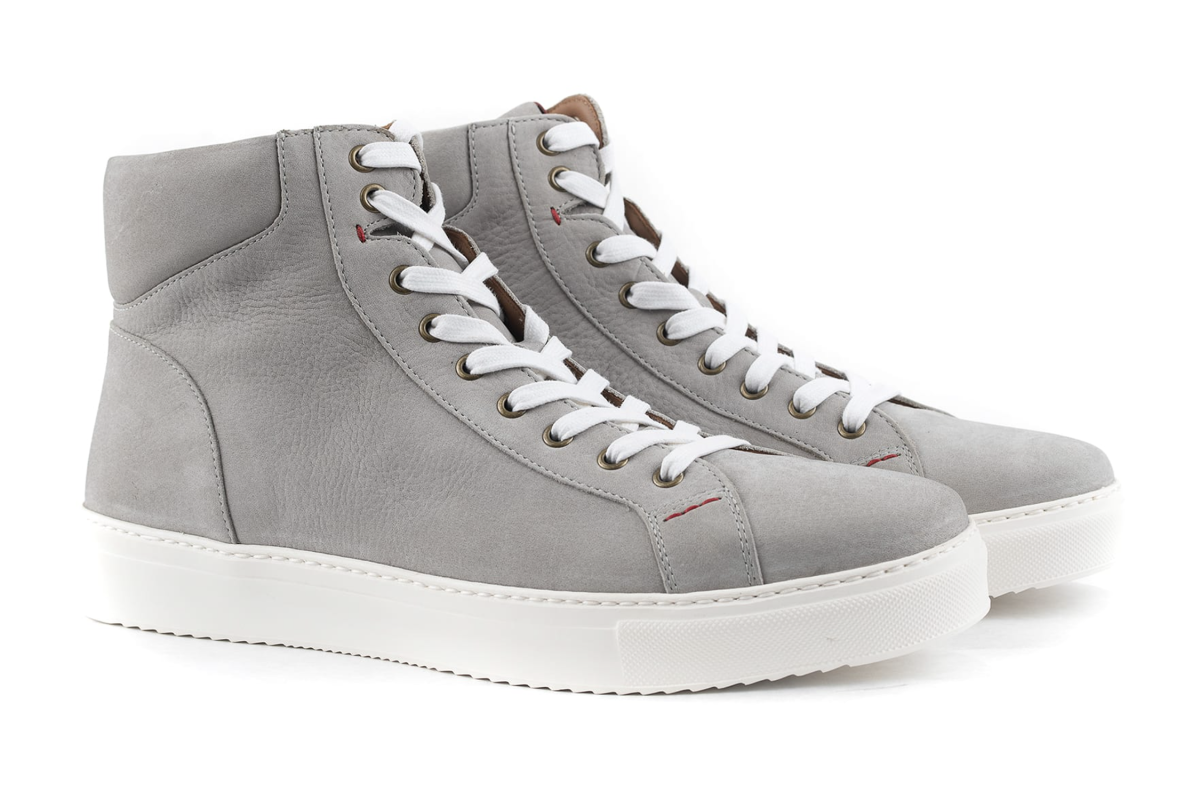 Thrive Sneakers