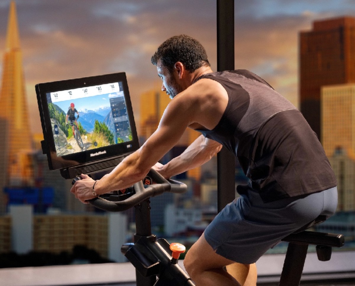 NordicTrack S22i Studio Course