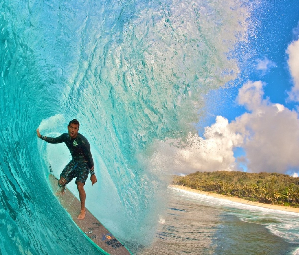Kai Sallas’ Pro Surf School Hawaii