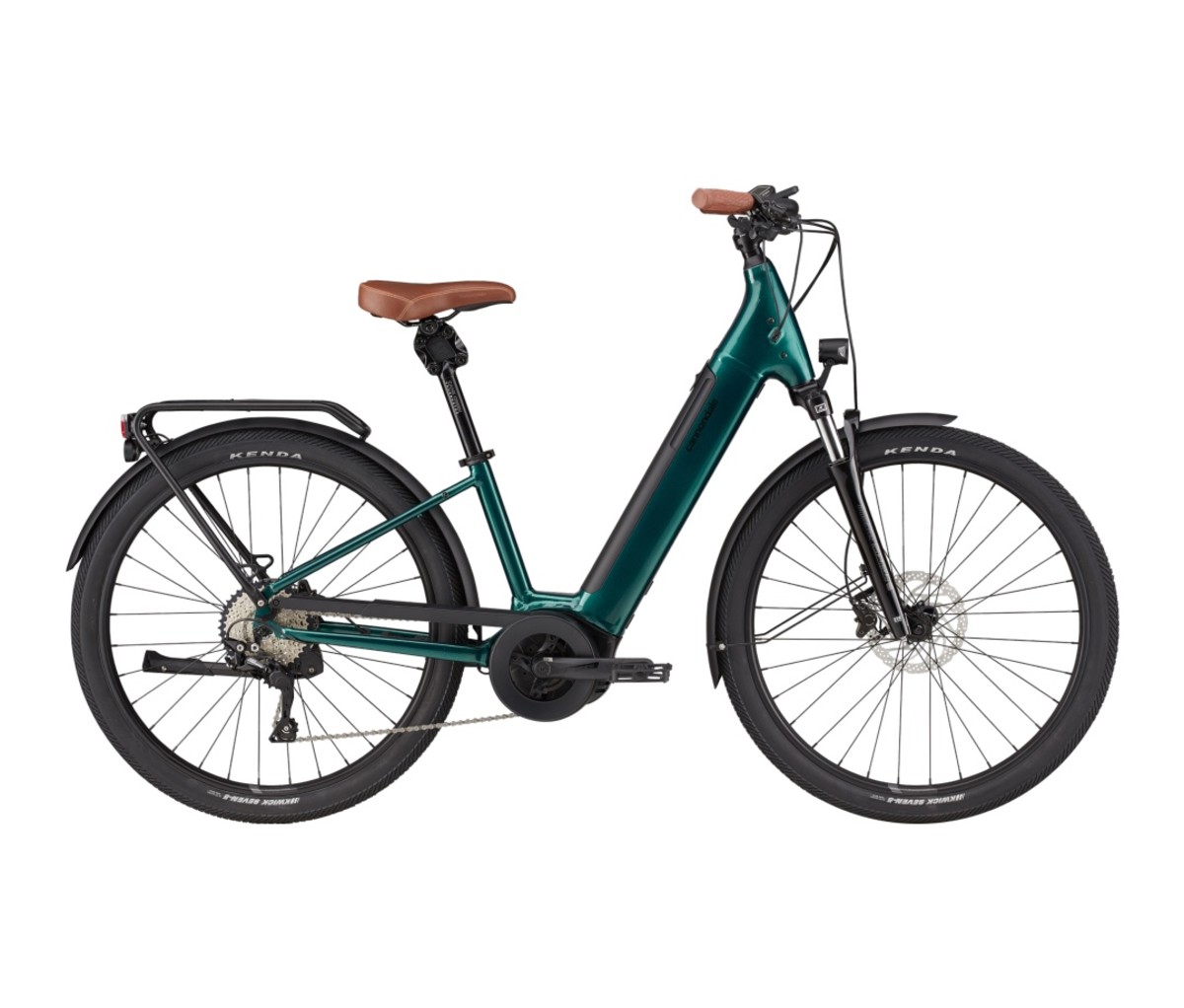 The Cannondale Adventure Neo is a great e-bike for commuting.