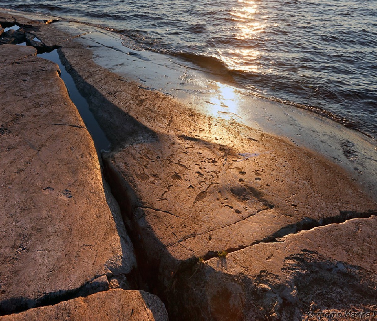 Located on Lake Onega and the White Sea, 4,500 petroglyphs carved into rock 6 to 7 thousand years ago.