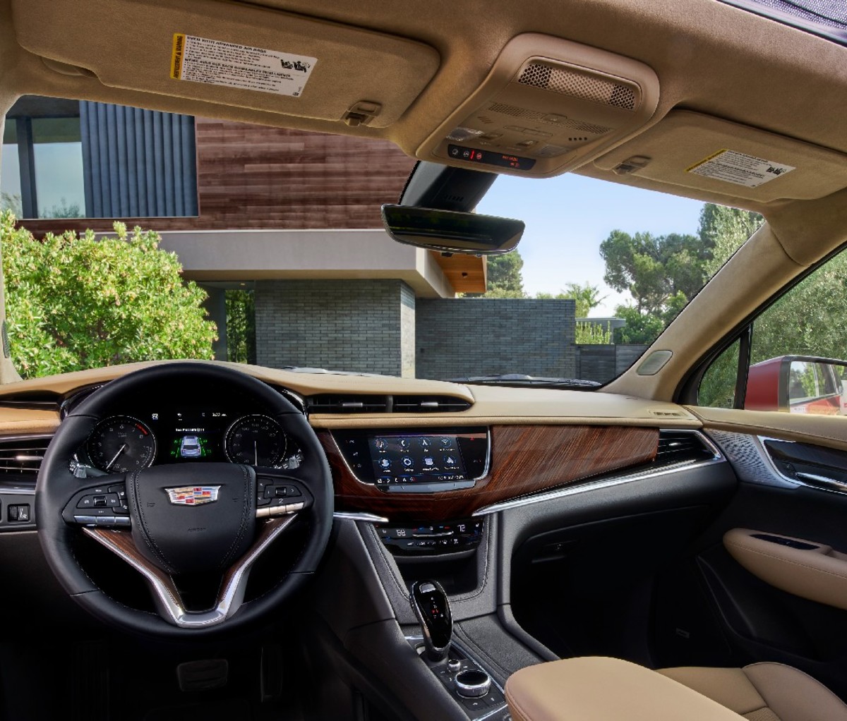 An intuitive console upfront that makes controlling the 8-inch infotainment screen a snap. The XT6 syncs with Apple and Android pretty seamlessly and USB ports are sprinkled throughout the cabin, as there is a handy wireless charger port.