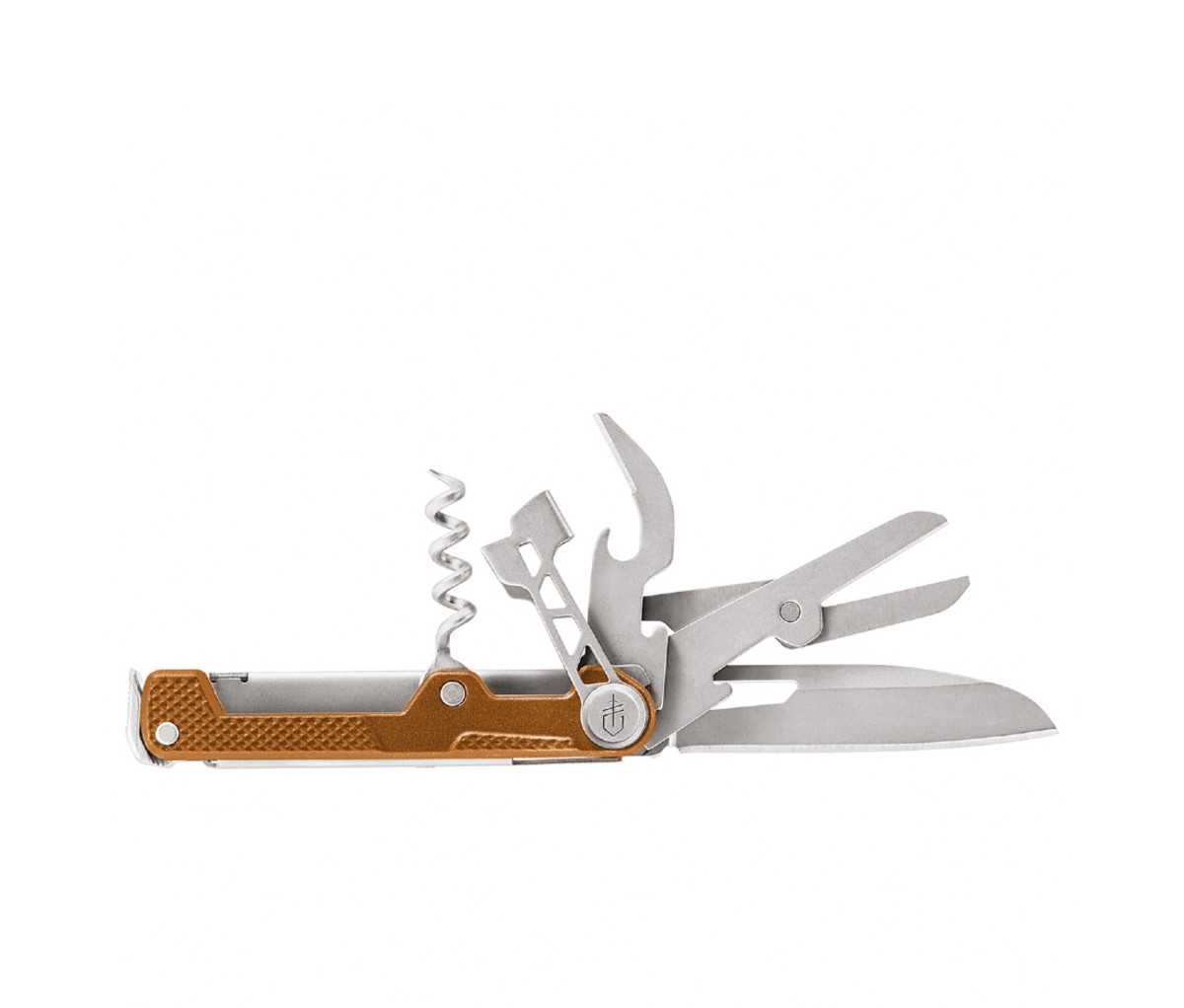 Create the ultimate backcountry bar with these powerful cocktail making essentials
