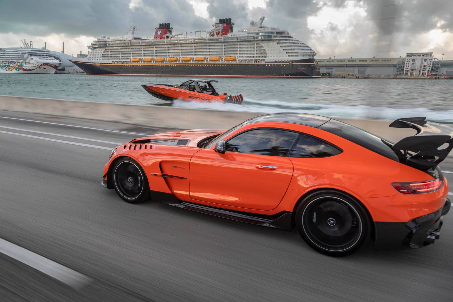 mercedes nighthawk boat